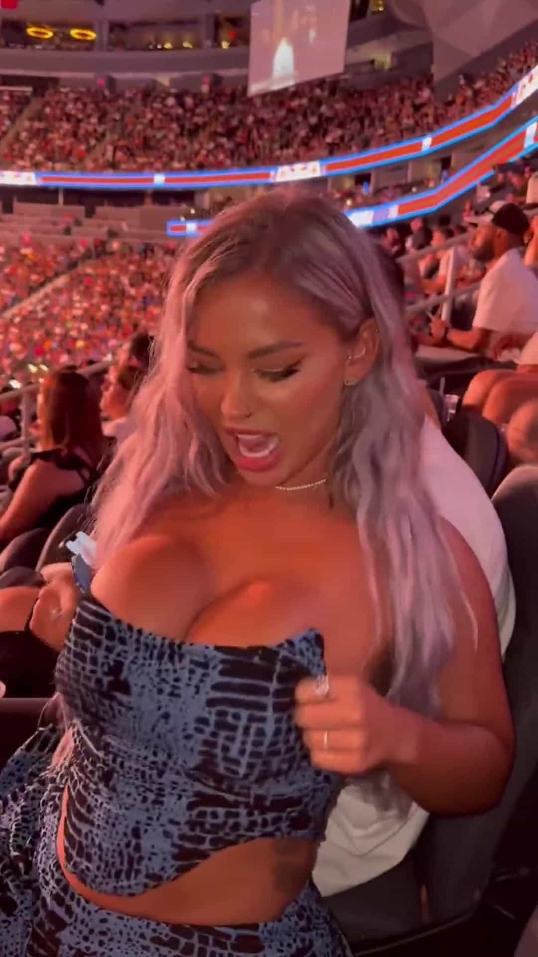 Flashing at a UFC event 