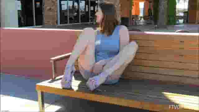 Talkative on a public bench [GIF]