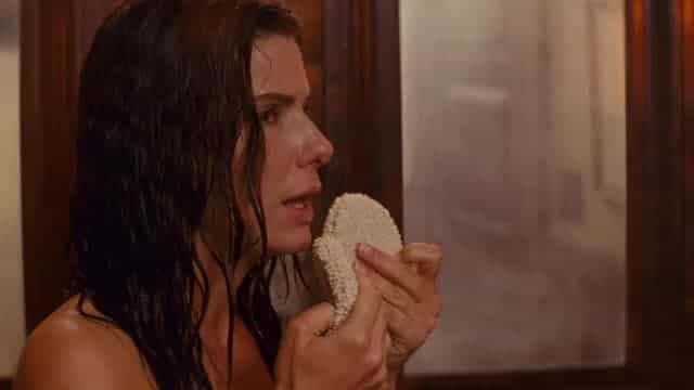 Sandra Bullock Nude in The Proposal [X-Post /r/Celebrity_Abs]