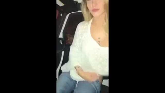 Hottest AMATEUR Fucked in CAR
