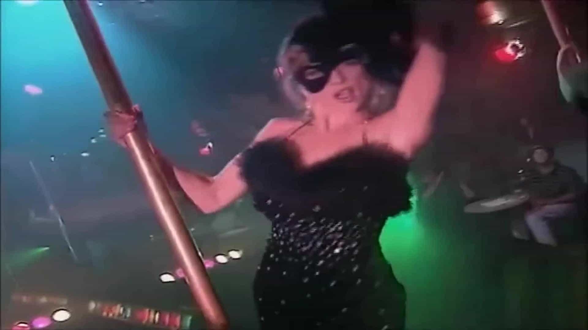 Shayla Laveaux Stripping On Stage