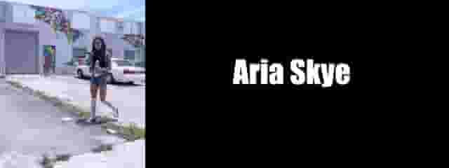 Aria Skye, Cute Mode | Slut Mode