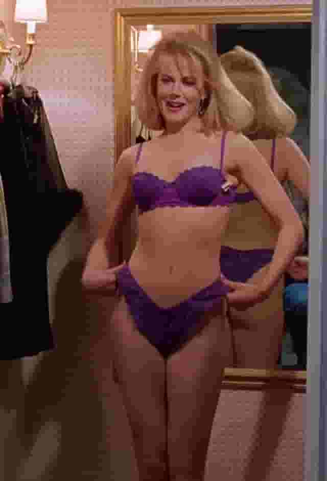 Nicole Kidman lingerie plot from To Die For (1995)