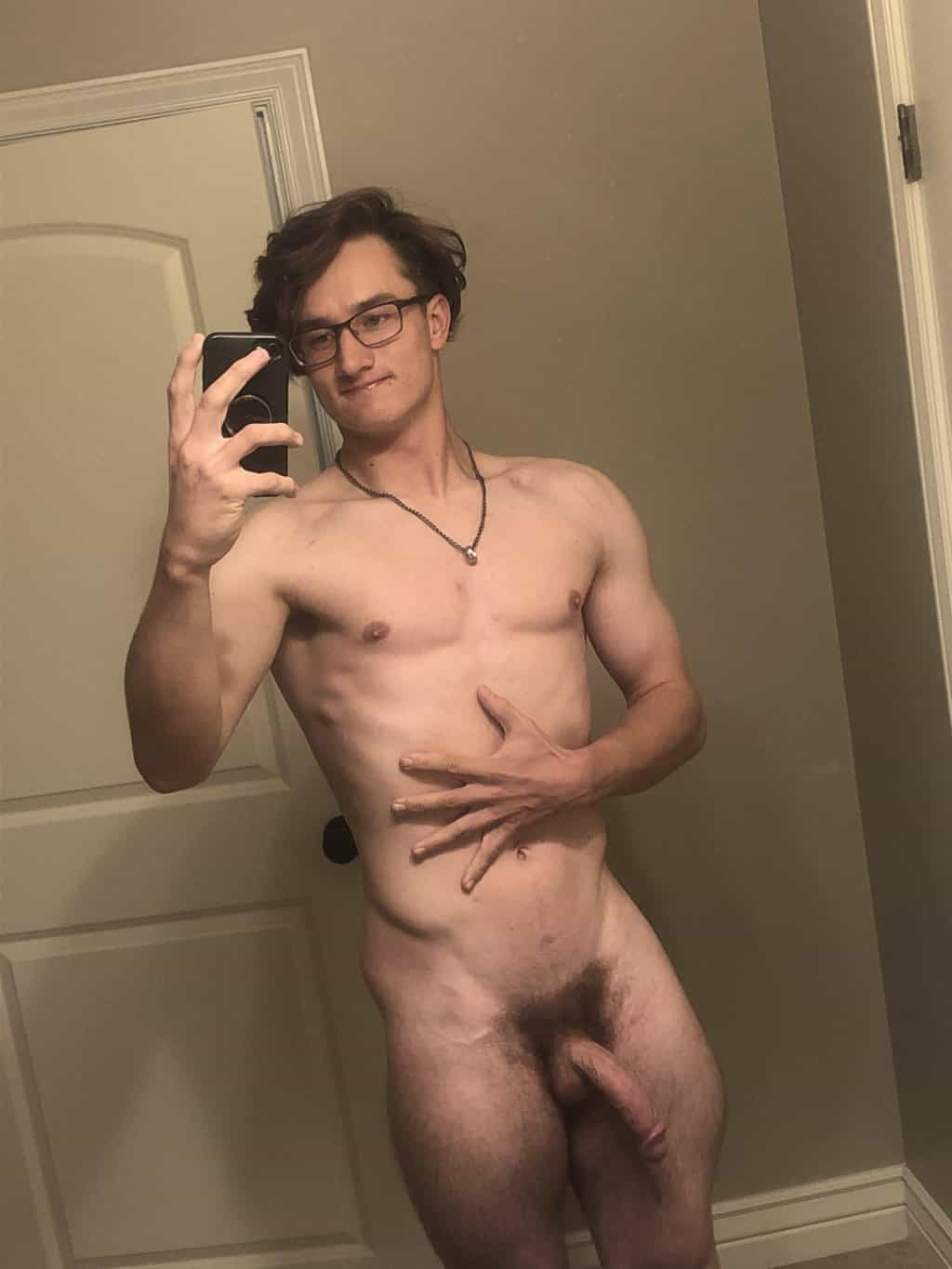 What do you all think about a nerd with big hands and a big dick?