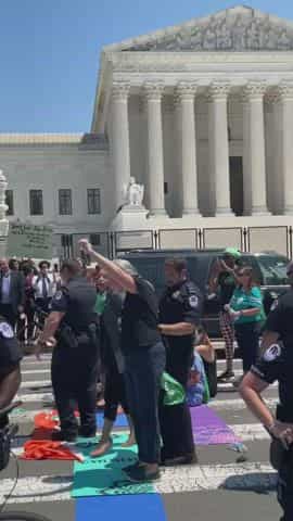 AOC arrested for pro-abortion protest
