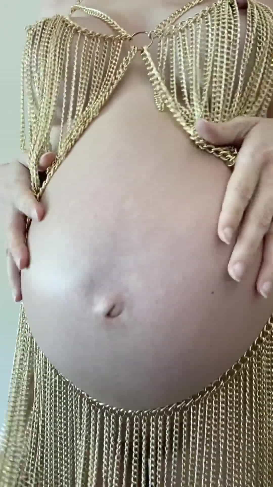 Big overdue 42 week belly