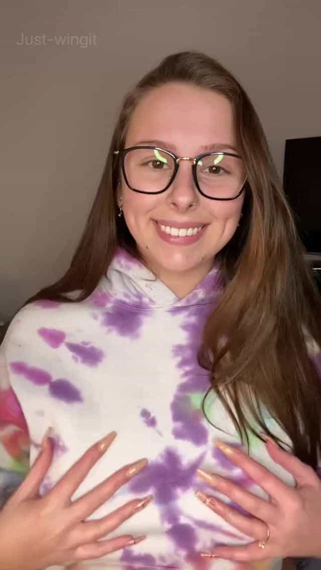 Cum all over my glasses?